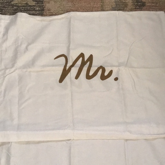 Faceplant Mr. & Mrs. Pillowcases - Picture 6 of 7